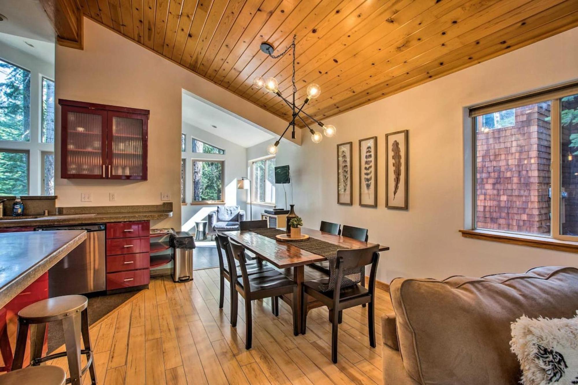 Moosetrack By Avantstay Cozy Cabin In The Of Tahoe Donner W Hot Tub Truckee Eksteriør bilde