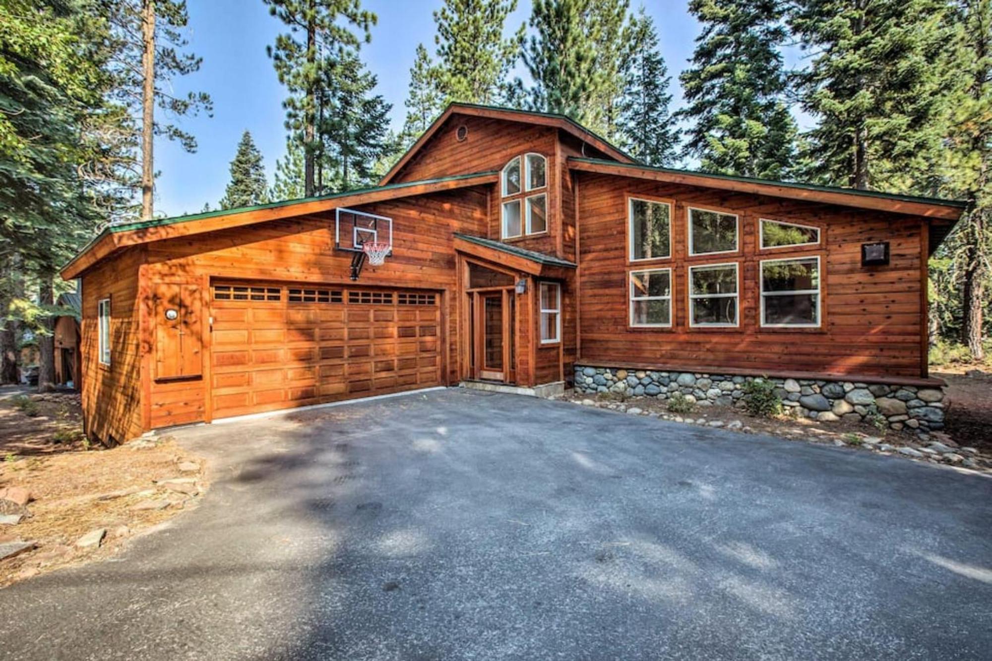 Moosetrack By Avantstay Cozy Cabin In The Of Tahoe Donner W Hot Tub Truckee Eksteriør bilde